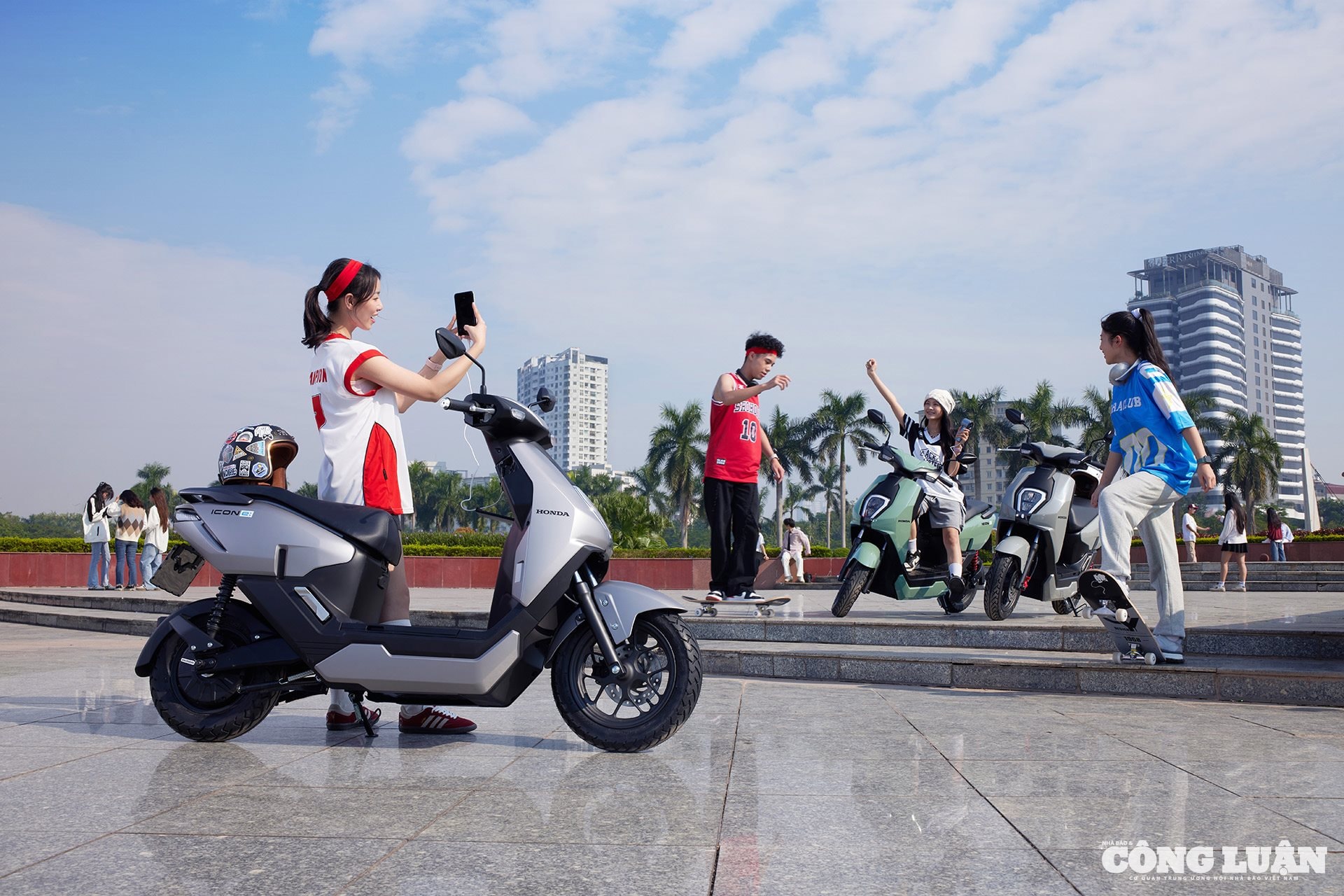 Mẫu xe máy điện Honda ICON e: được giới trẻ yêu thích.