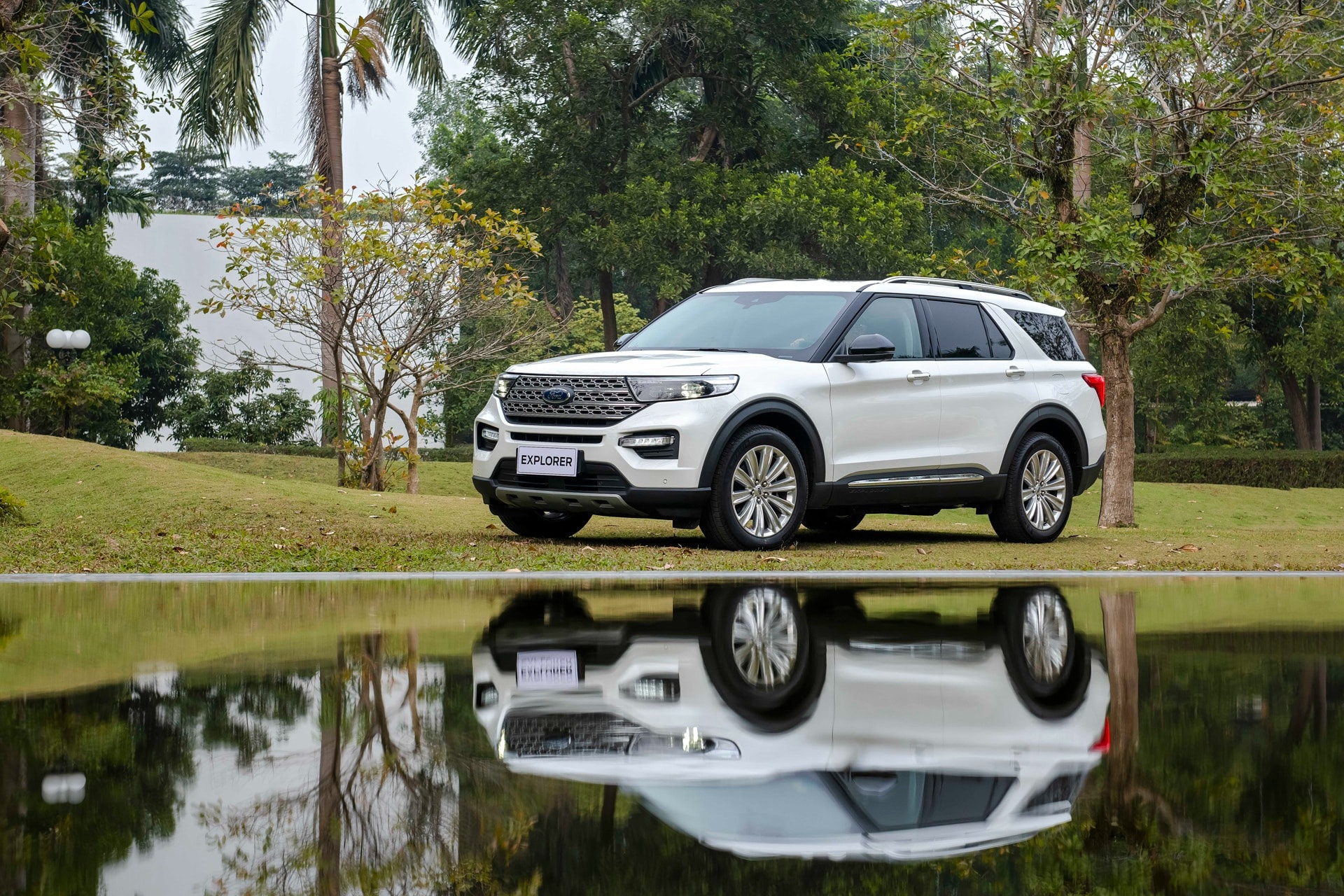Mẫu xe Ford Explorer sản xuất năm 2022 - Ảnh: Cartimes