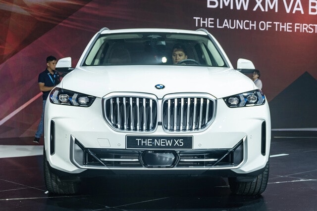 BMW-X5-facelift-dau-xe