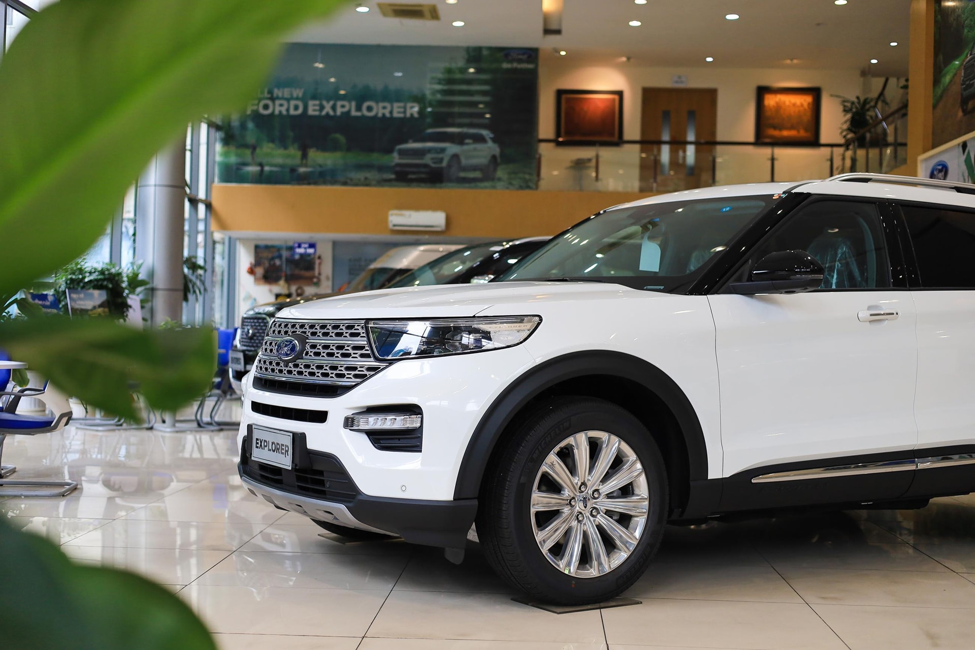 Mẫu xe Ford Explorer nhập khẩu từ Mỹ không còn được giảm giá - Ảnh: ĐT