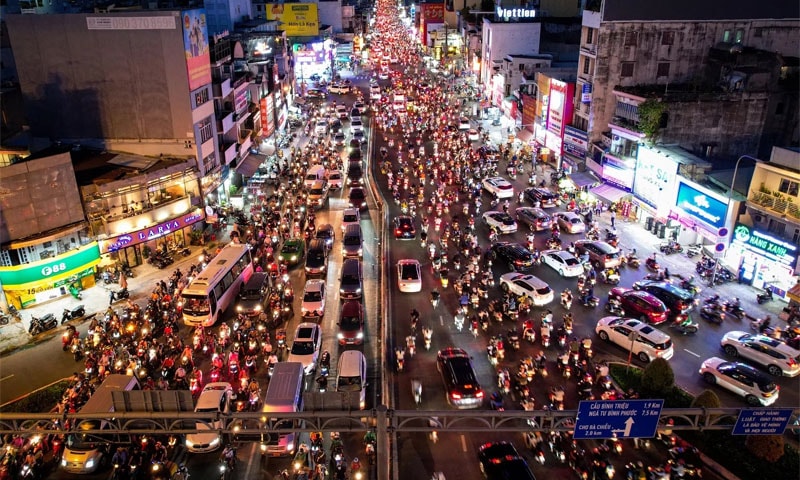 2-tphcm-la-thanh-pho-co-dan-so-dong-nhat-viet-nam.jpg