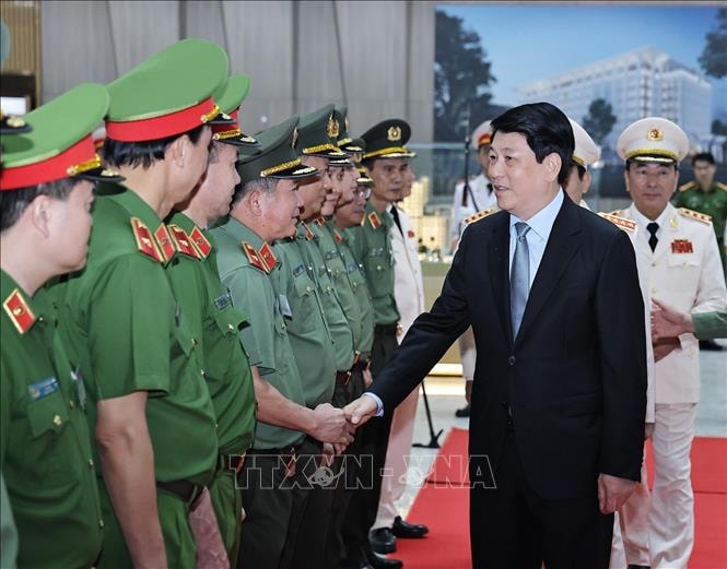 hoi-nghi-7725.jpg
