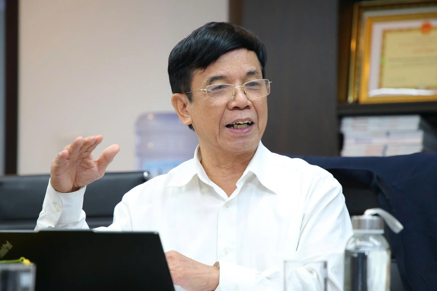 GS. TS. Lê Hồng Hạnh