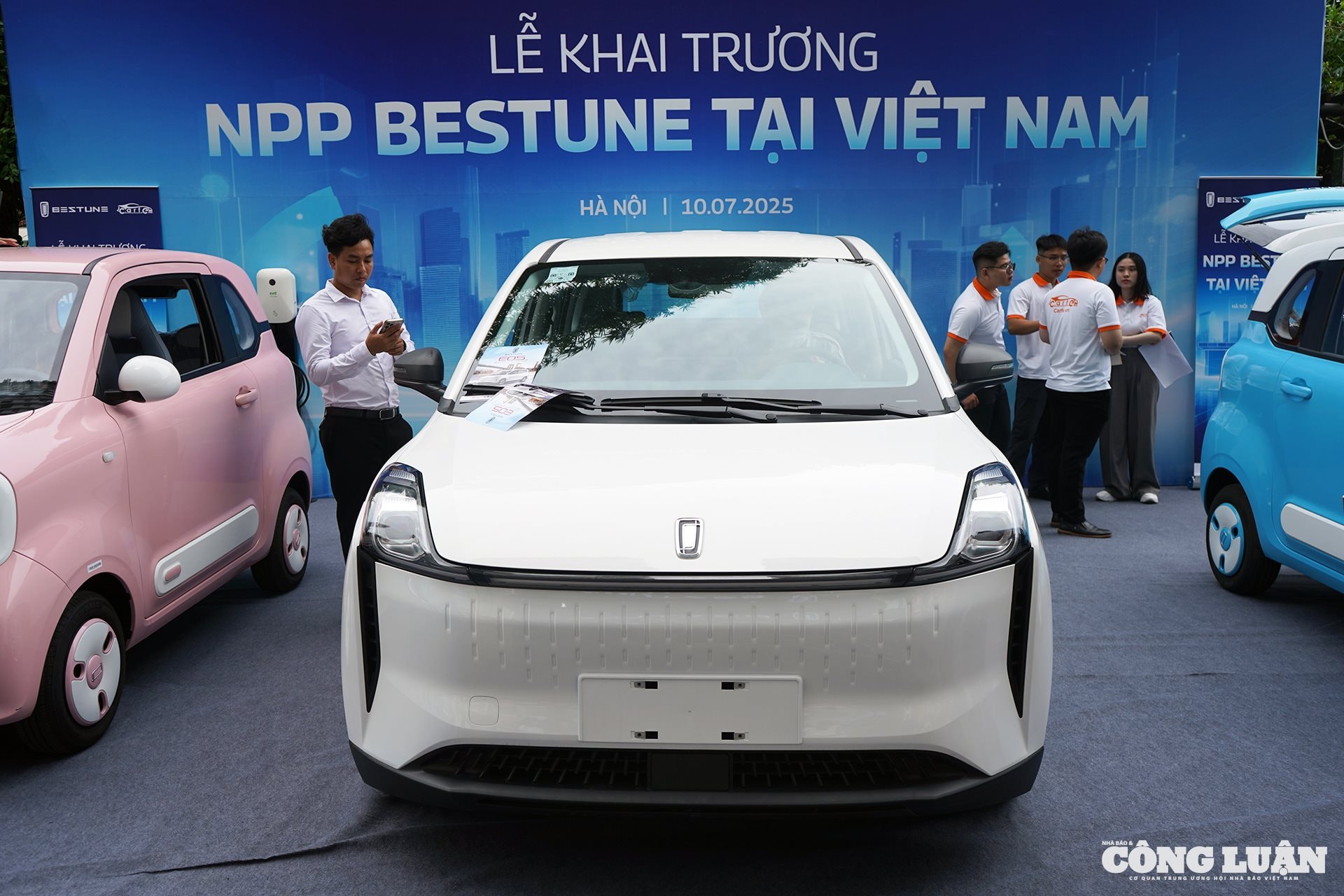 Bestune NAT được định vị chủ yếu vào nhóm khách hàng dịch vụ.
