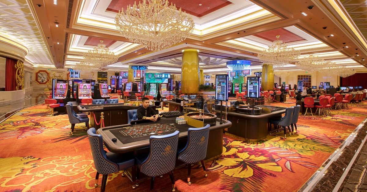 corona-resort-casino.jpg