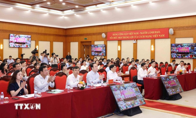 hoi-nghi-trien-khai-hoat-dong-6-thang-cuoi-nam-2025-nganh-noi-chinh-dang-1007-3.jpg