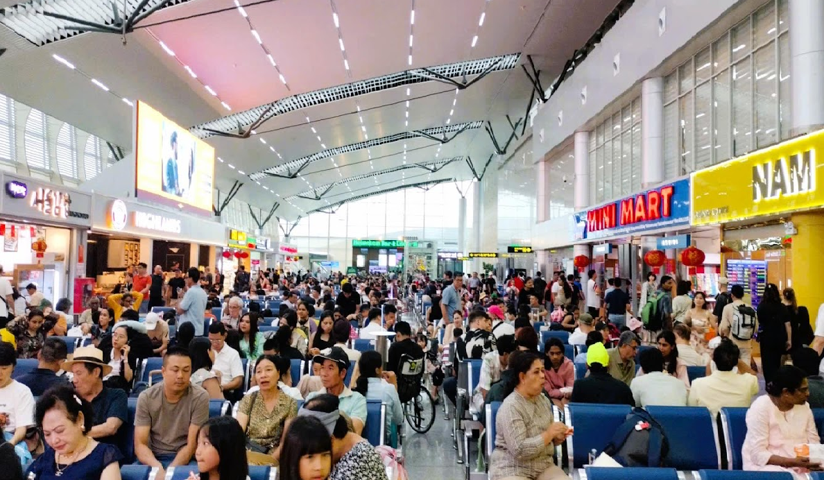 cảng hàng không đà nẵng