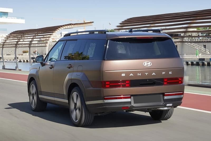 Nhiều khả năng Hyundai Santa Fe Hybrid 2025 cũng sẽ sớm về thị trường Việt Nam.