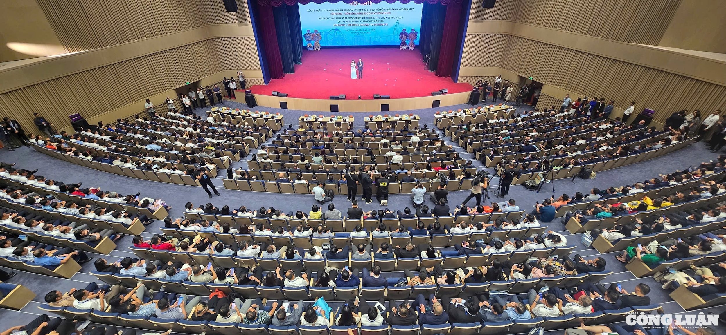 Quang cảnh Hội nghị