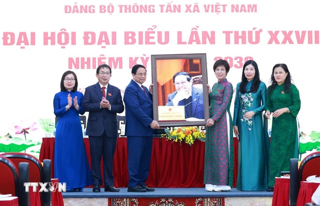 thu-tuong-du-dai-hoi-dang-bo-thong-tan-xa-viet-nam-lan-thu-27-nhiem-ky-2025-2030-17-11.jpg