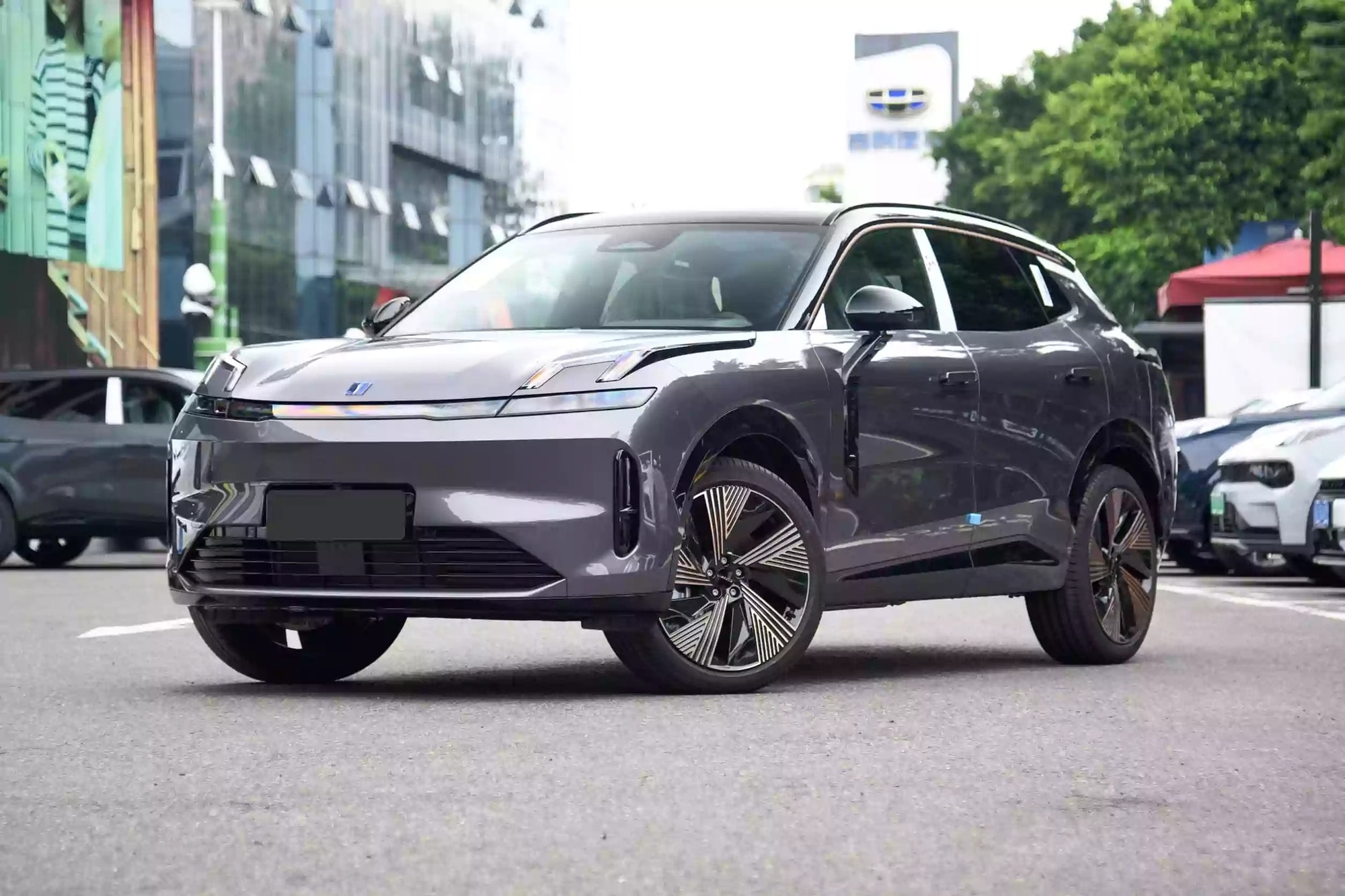 Lynk & Co 08 sẽ tham gia vào phân khúc SUV cỡ C - Ảnh: GC Auto