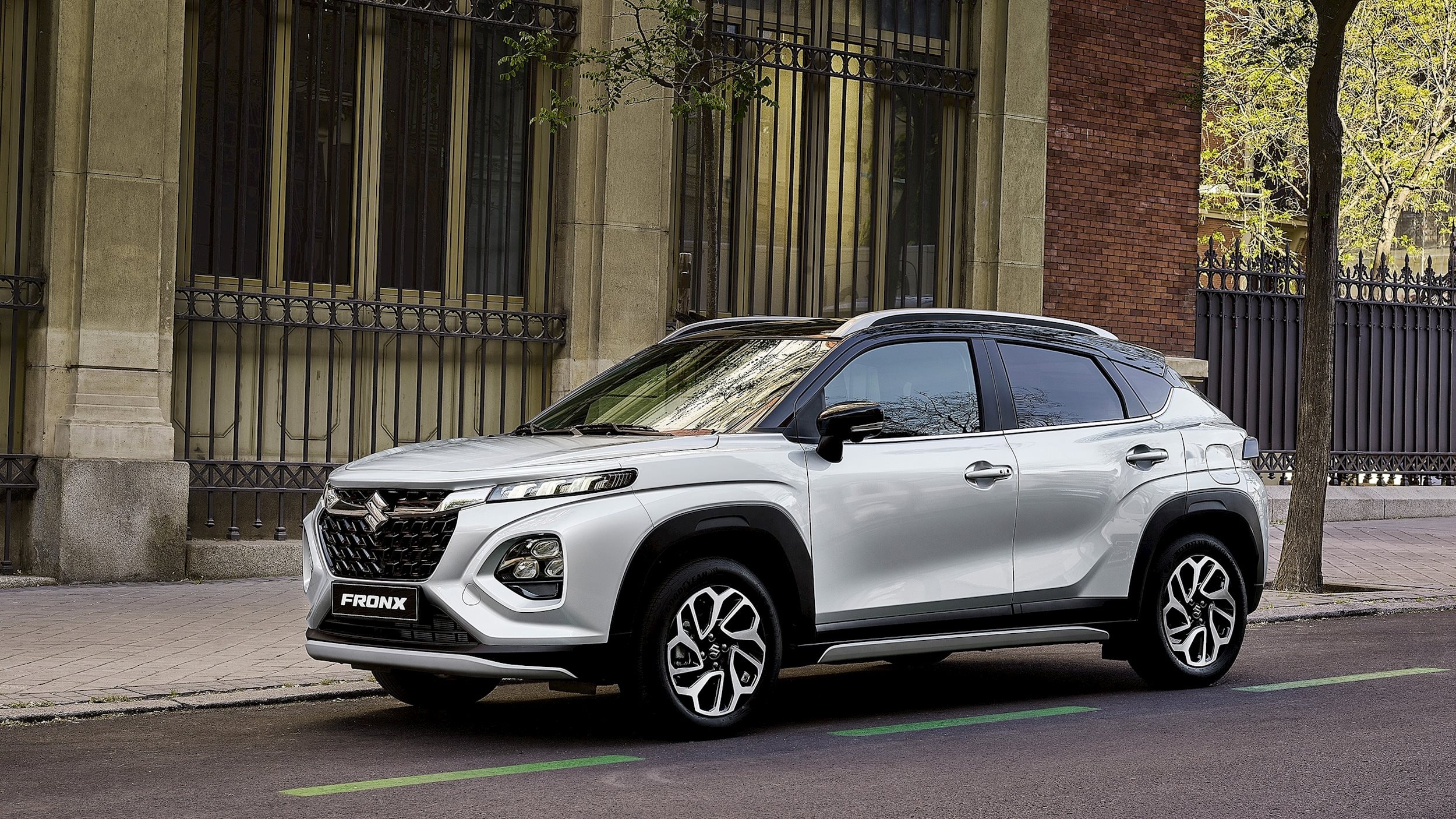 Suzuki Fronx được kỳ vọng sẽ giúp hãng xe Nhật Bản vượt qua khó khăn - Ảnh: Suzuki