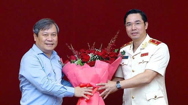 thang-quan-ham-1.jpg