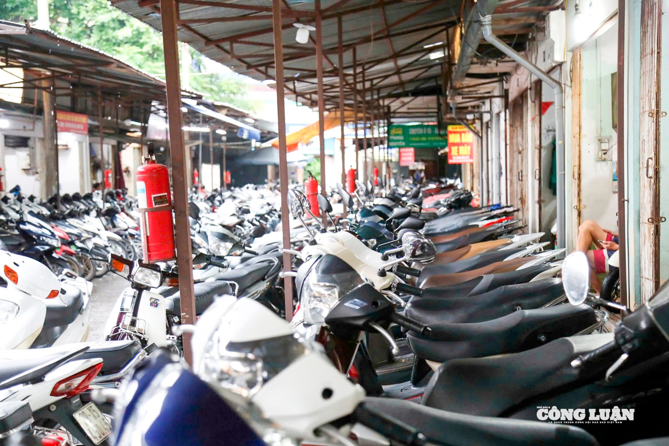chợ xe máy hn