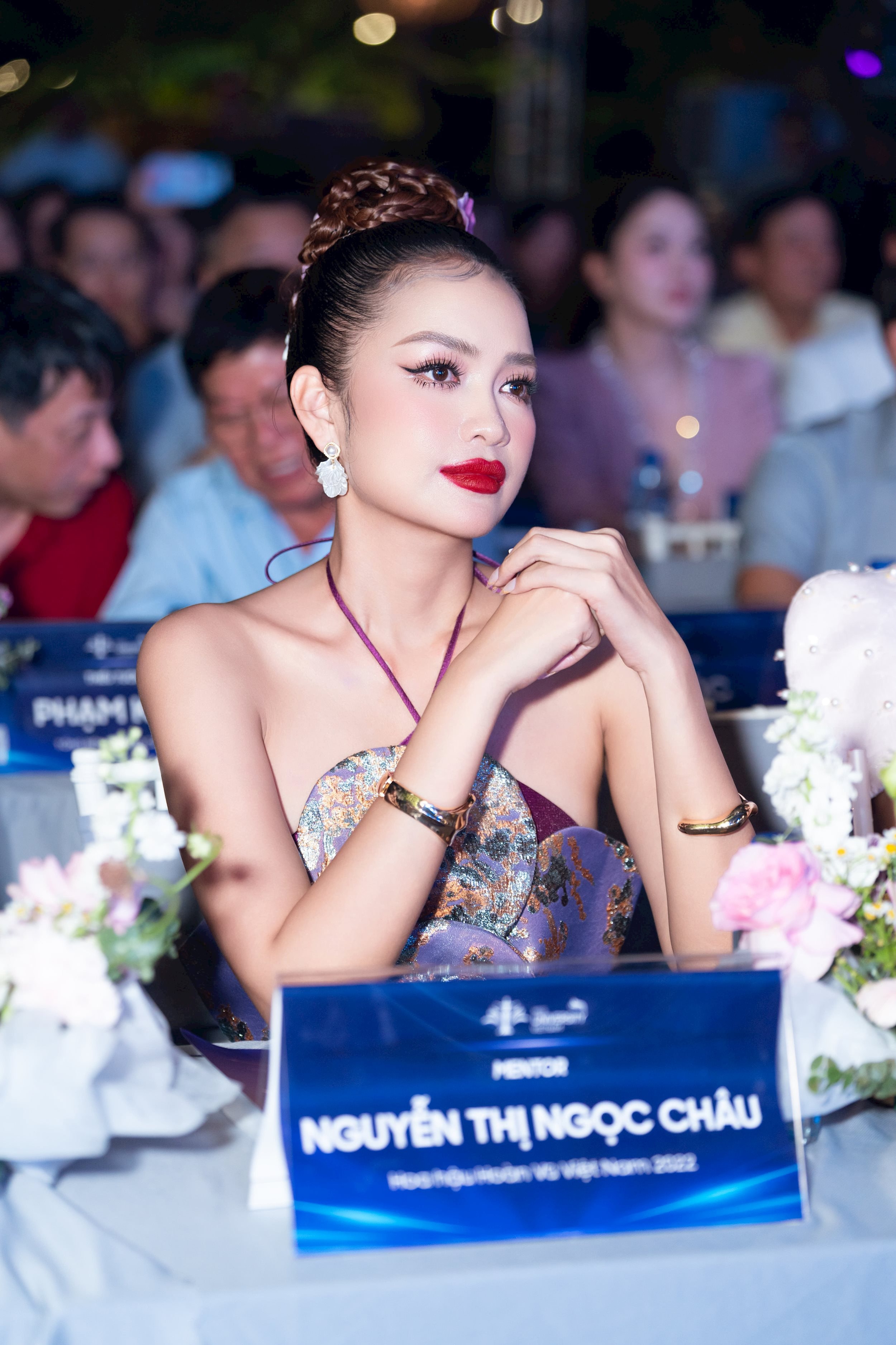 Mentor - Hoa hậu Ngọc Châu