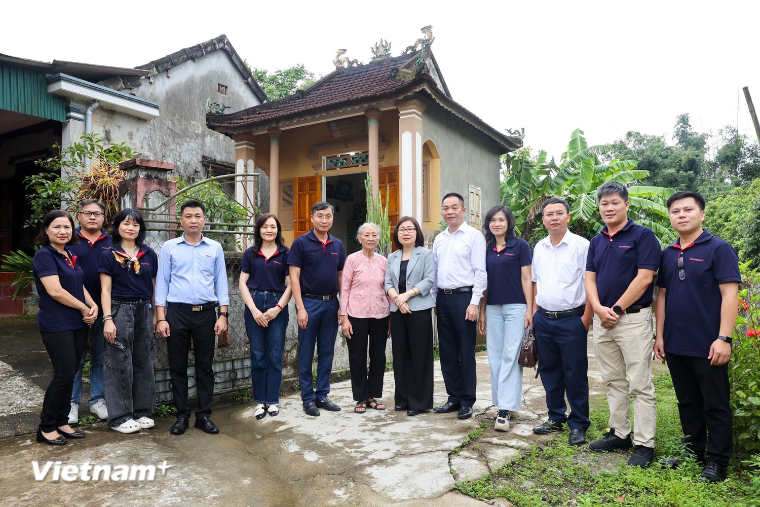 nha-nghia-tinh-10.jpg
