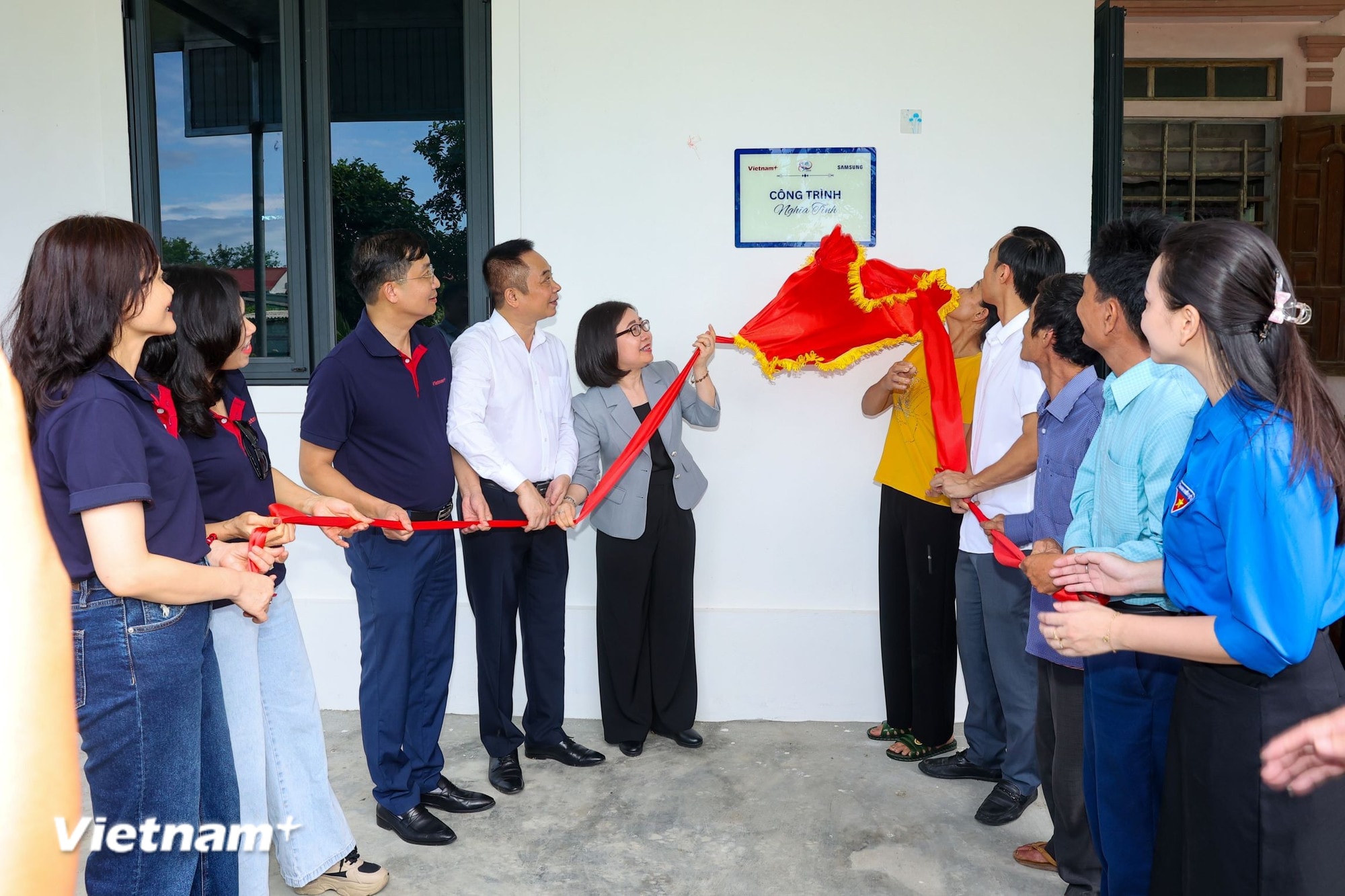 nha-nghia-tinh-5.jpg