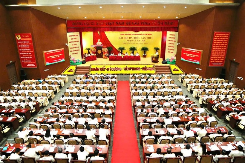 dang-bo-cong-an-tphcm.jpg