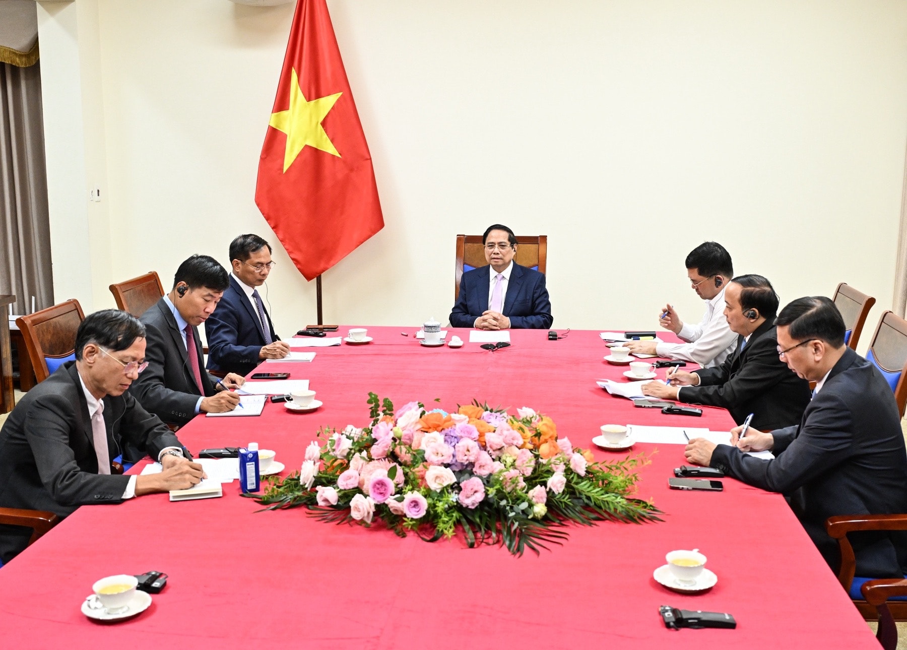 Thủ tướng Phạm Minh Chính điện đàm với Thủ tướng Malaysia- Ảnh 2. Thủ tướng Phạm Minh Chính điện đàm với Thủ tướng Malaysia- Ảnh 2.