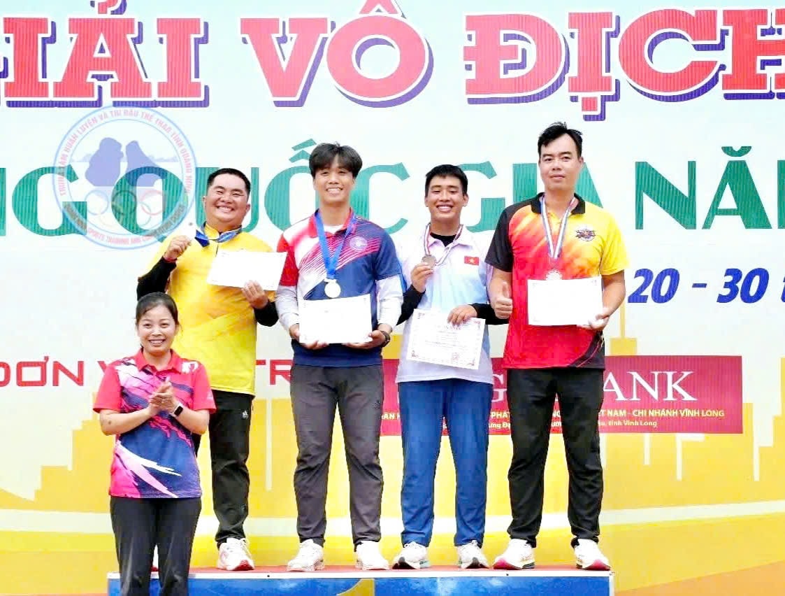 anh-2-tt-quang-ninh-con-mua-vang.jpg
