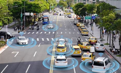 How Do Self-Driving Cars Work? The Truth- CAR FROM JAPAN