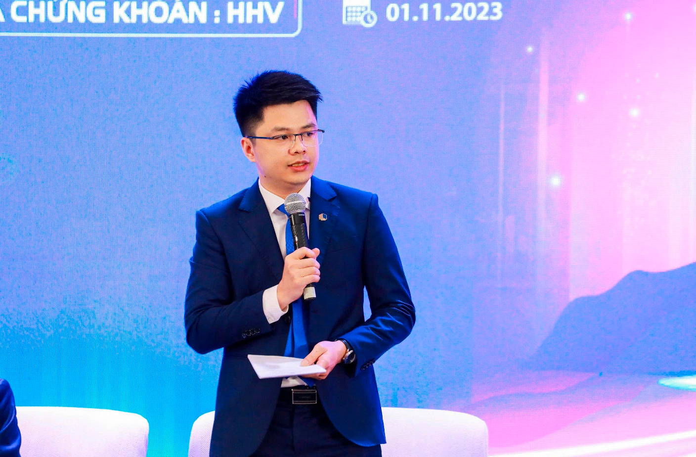 Ảnh màn hình 2025-08-02 lúc 19.30.13