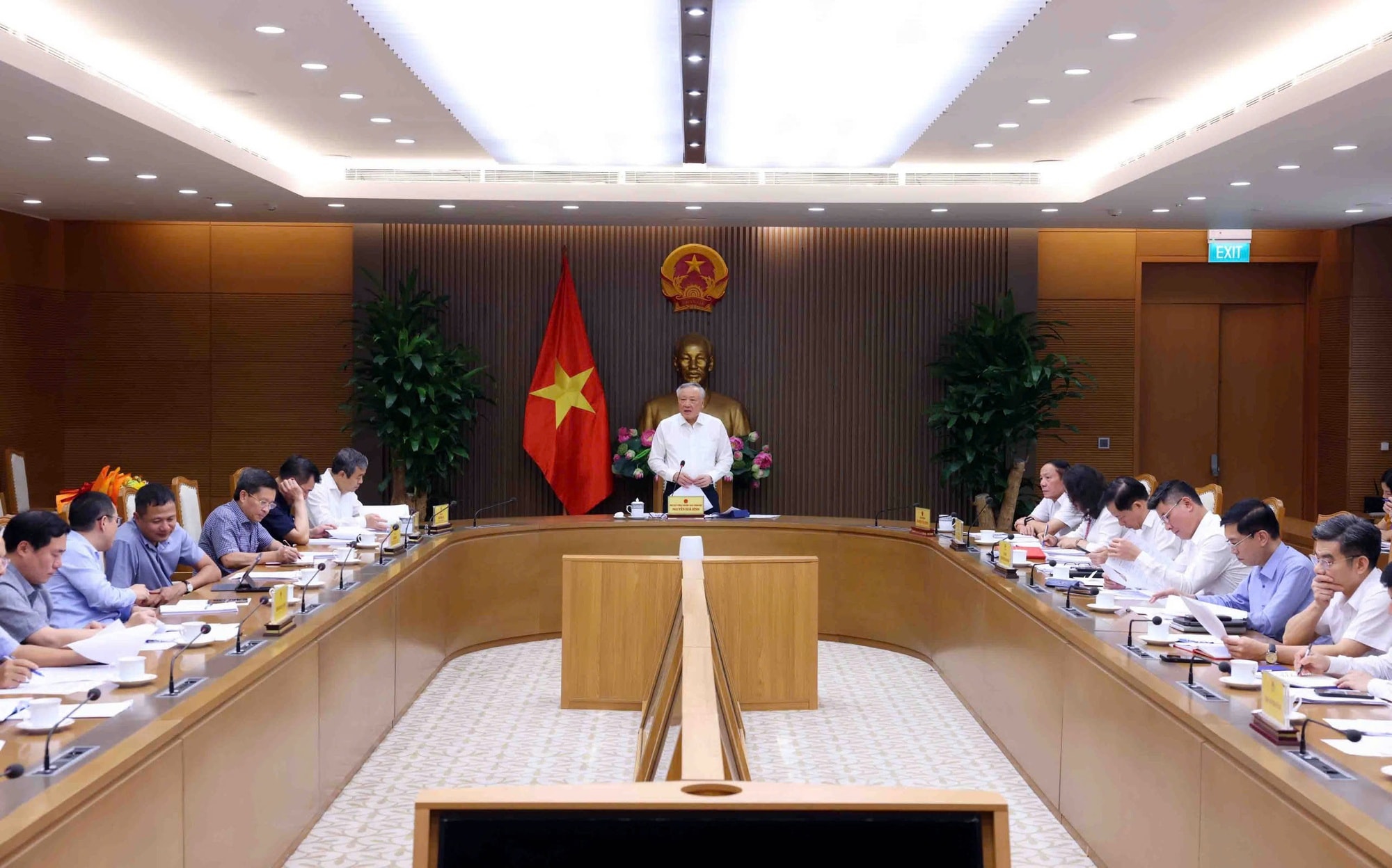 Sắc sảo trong đấu tranh, phản bác các quan điểm, sai trái thù địch trong tình hình mới- Ảnh 2. Sắc sảo trong đấu tranh, phản bác các quan điểm, sai trái thù địch trong tình hình mới- Ảnh 2.