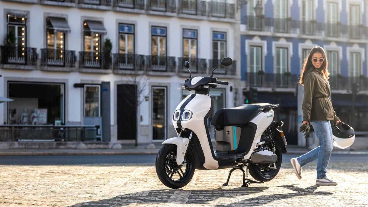 El scooter NEO'S Core de Yamaha abre las puertas a la movilidad urbana