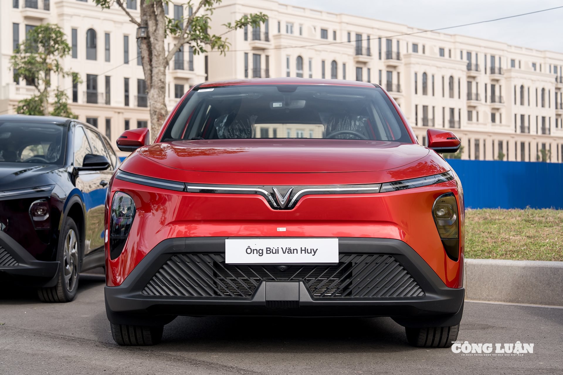 VinFast Limo Green sở hữu kích thước rộng, thiết kế ưa nhìn và hiện đại.