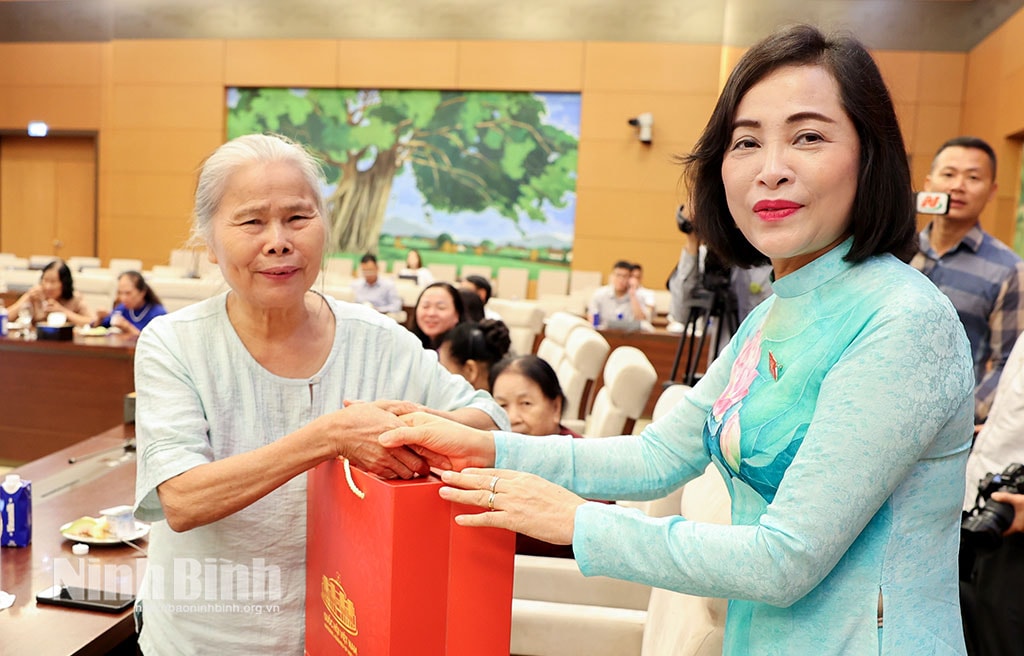 quốc hội 2