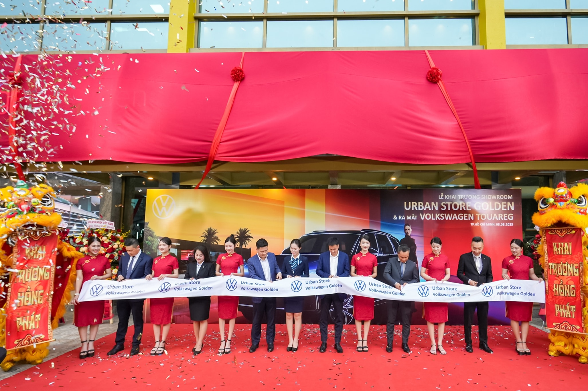 Lễ khai trương đơn vị phân phối Volkswagen Golden theo mô hình Urban Store tại TP.HCM - Ảnh: ĐT
