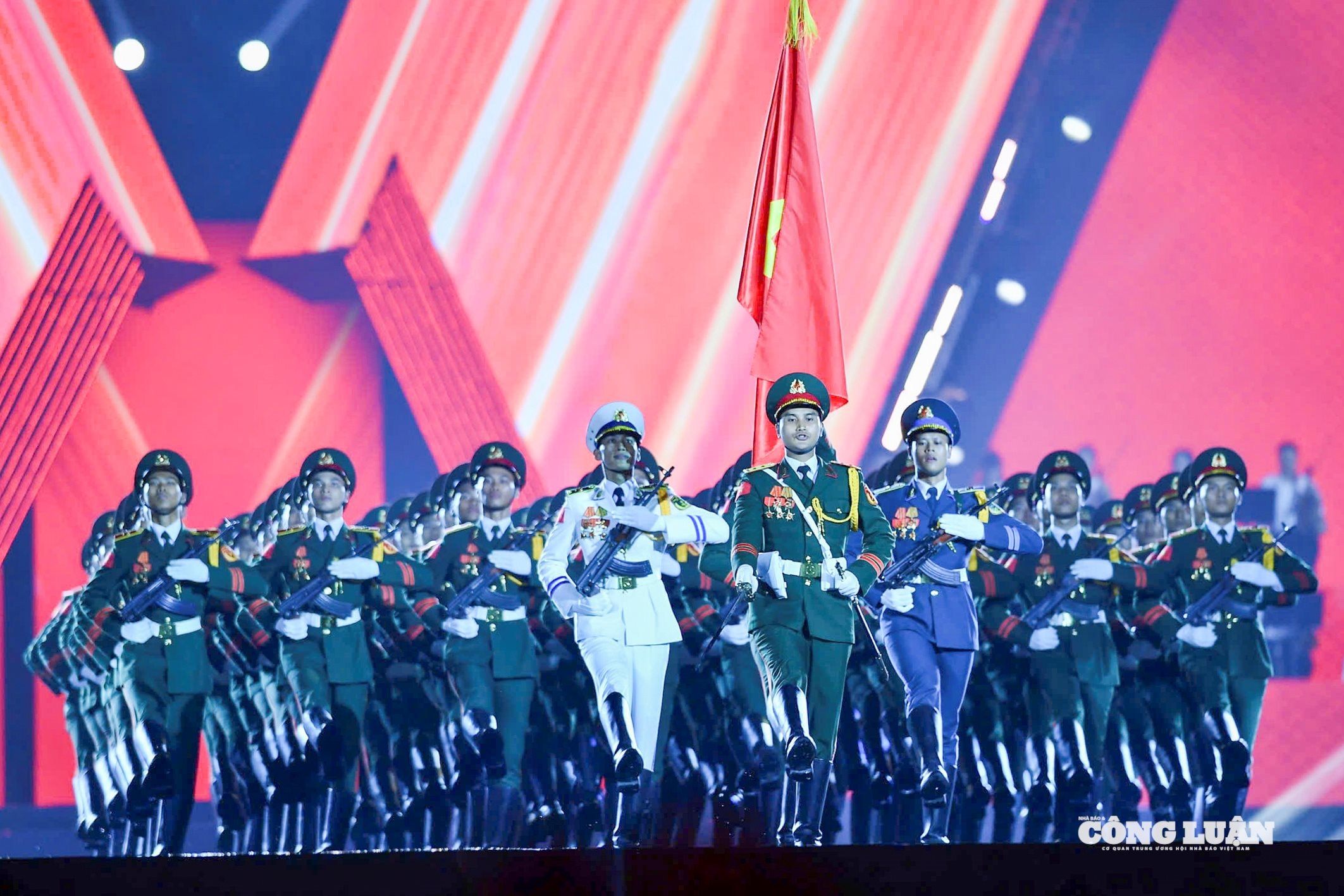 tổ quốc trong tim_7
