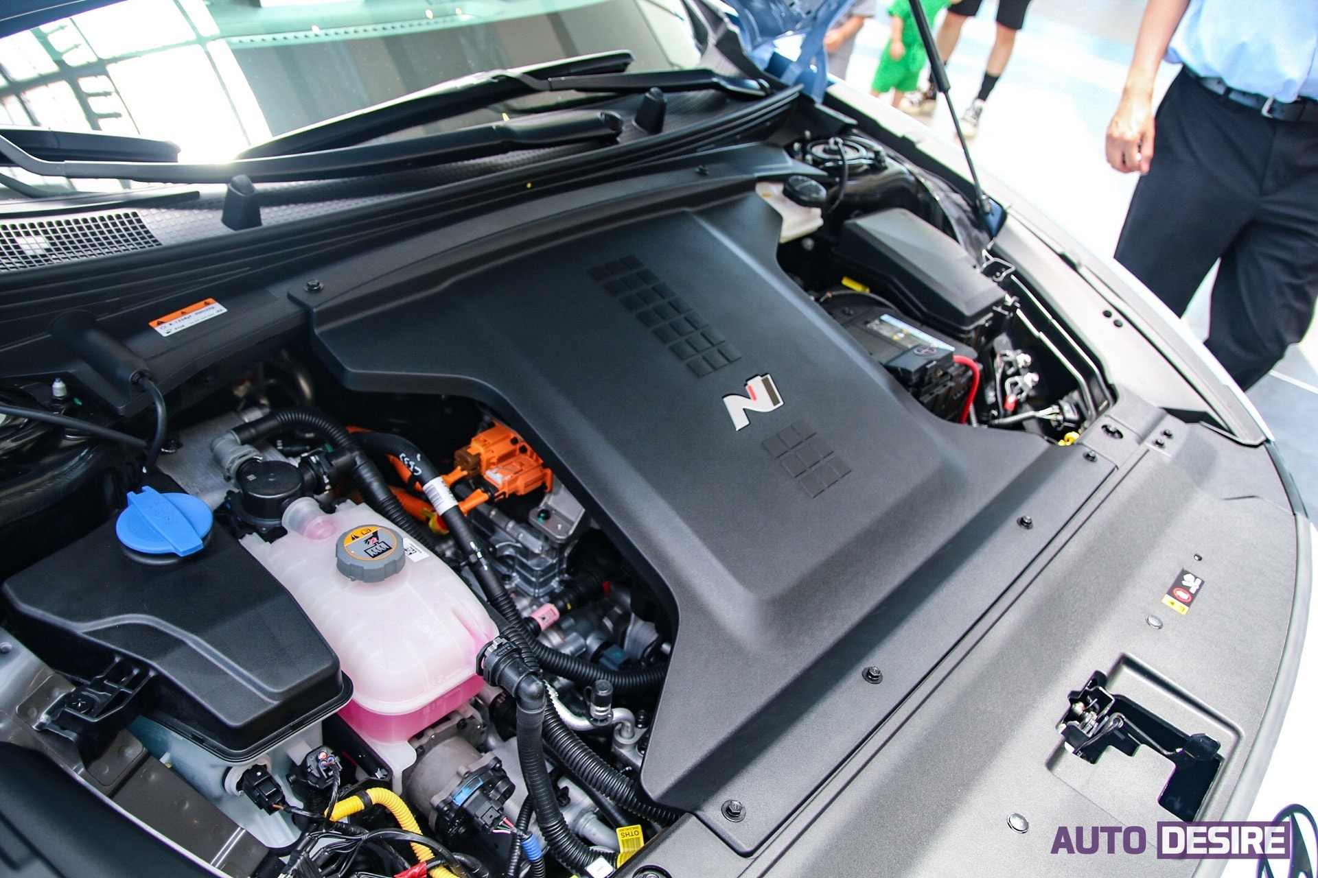 Khoang động cơ điện Hyundai Ioniq 6 N - Ảnh: AutoDesire