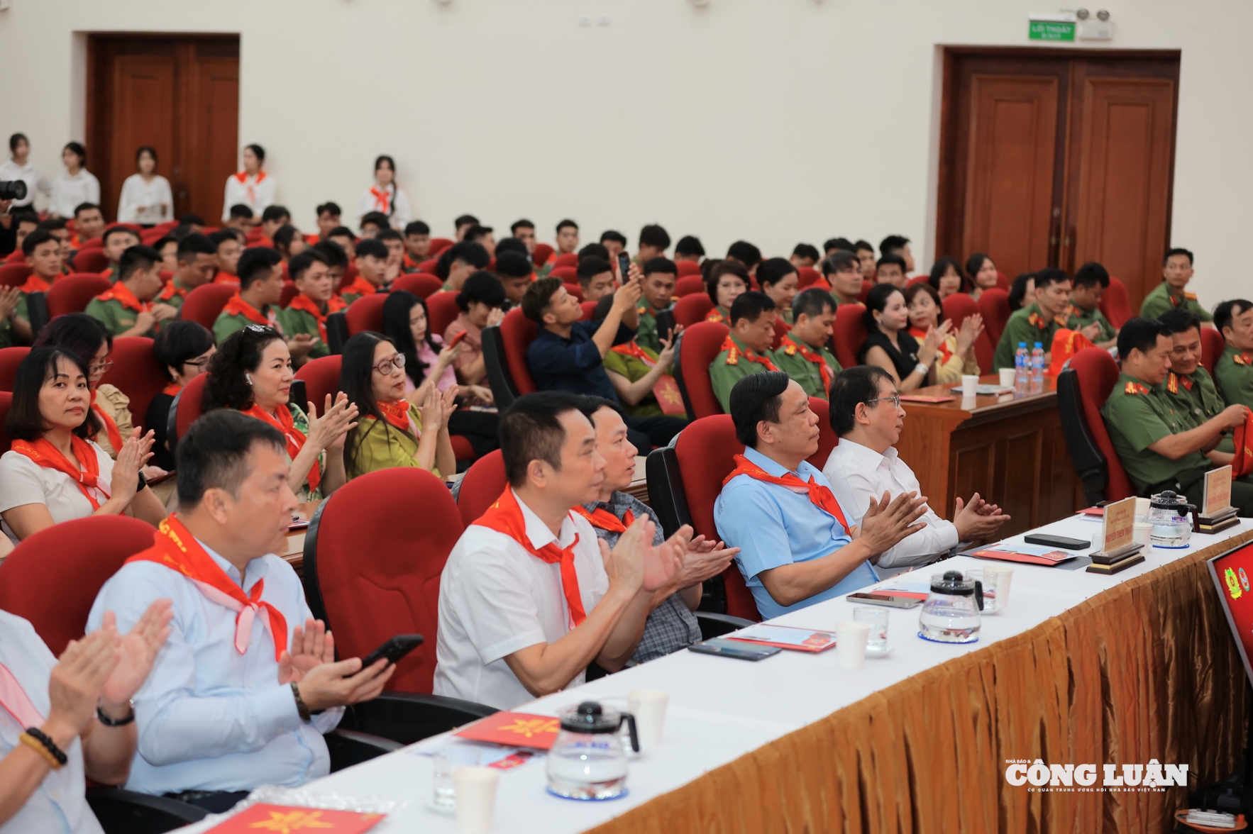 Ảnh màn hình 2025-08-12 lúc 16.03.11