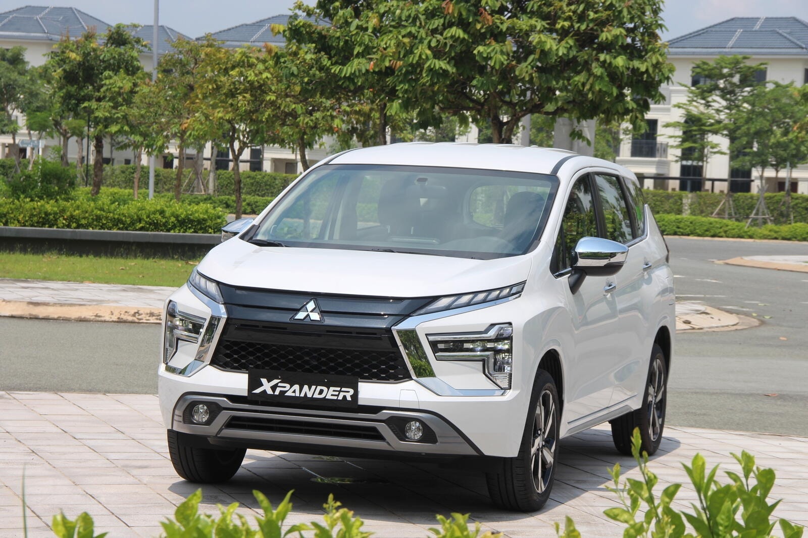 Giá xe Mitsubishi Xpander giảm sâu trước sức ép từ VinFast Limo Green - Ảnh: MMV