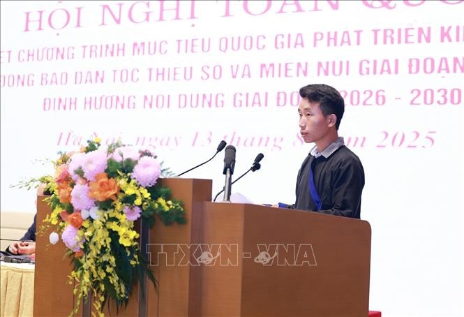 truong-ban-mua-a-thi-.jpg