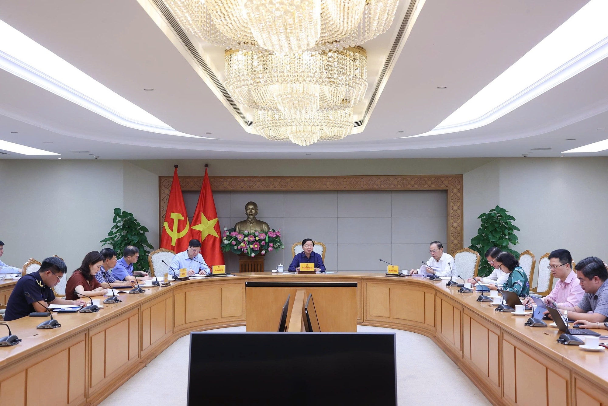 Ngăn dịch tả lợn châu Phi: Kiện toàn lực lượng thú y ở cơ sở, xây dựng hướng dẫn phòng dịch mới- Ảnh 3. Ngăn dịch tả lợn châu Phi: Kiện toàn lực lượng thú y ở cơ sở, xây dựng hướng dẫn phòng dịch mới- Ảnh 3.