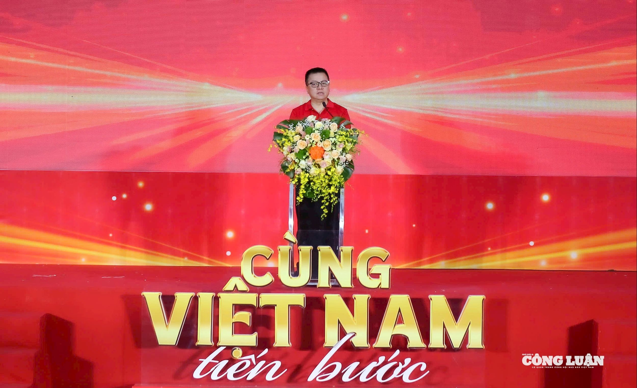 80d61cdb2feaa7b4fefb.jpg
