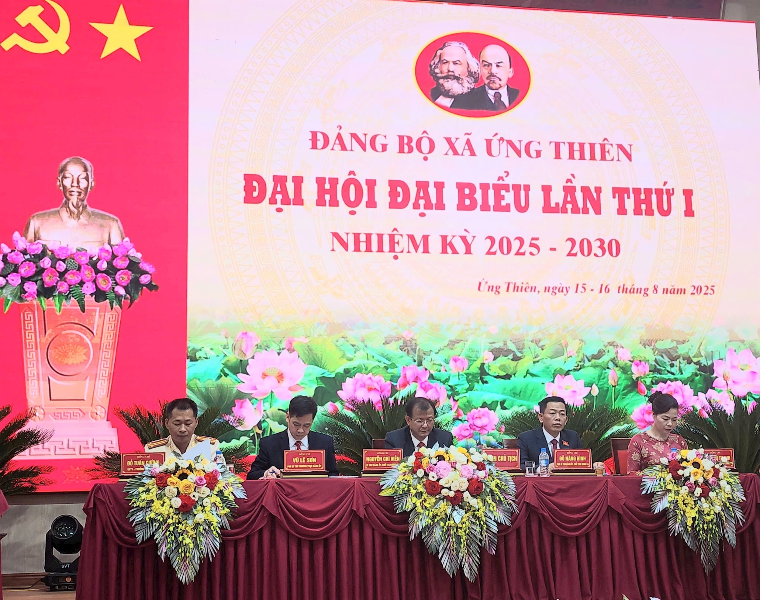đoàn chủ tịch
