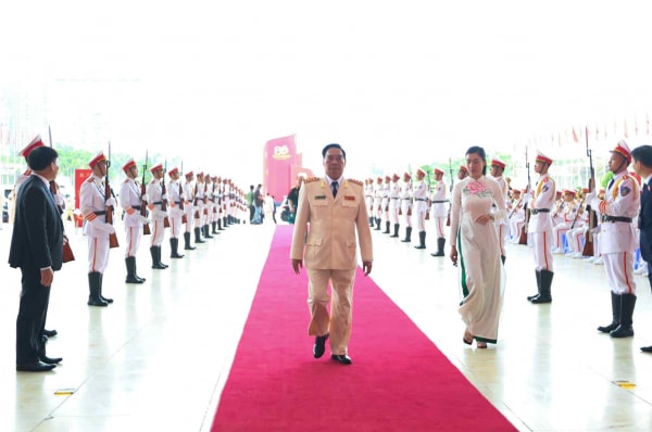 Kỷ niệm trọng thể 80 năm Ngày truyền thống CAND và đón nhận Huân chương Sao Vàng lần thứ 5 -0