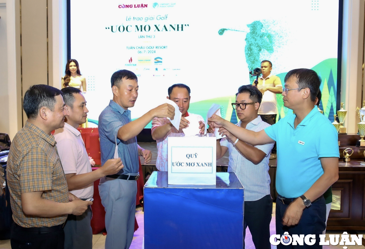 Ảnh màn hình 2025-08-19 lúc 13.32.42