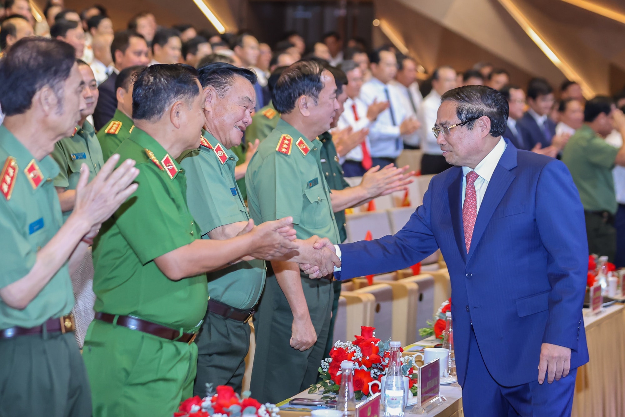 80 NĂM CÔNG AN NHÂN DÂN VIỆT NAM VỚI SỰ NGHIỆP XÂY DỰNG VÀ PHÁT TRIỂN KINH TẾ - XÃ HỘI CỦA ĐẤT NƯỚC- Ảnh 1.