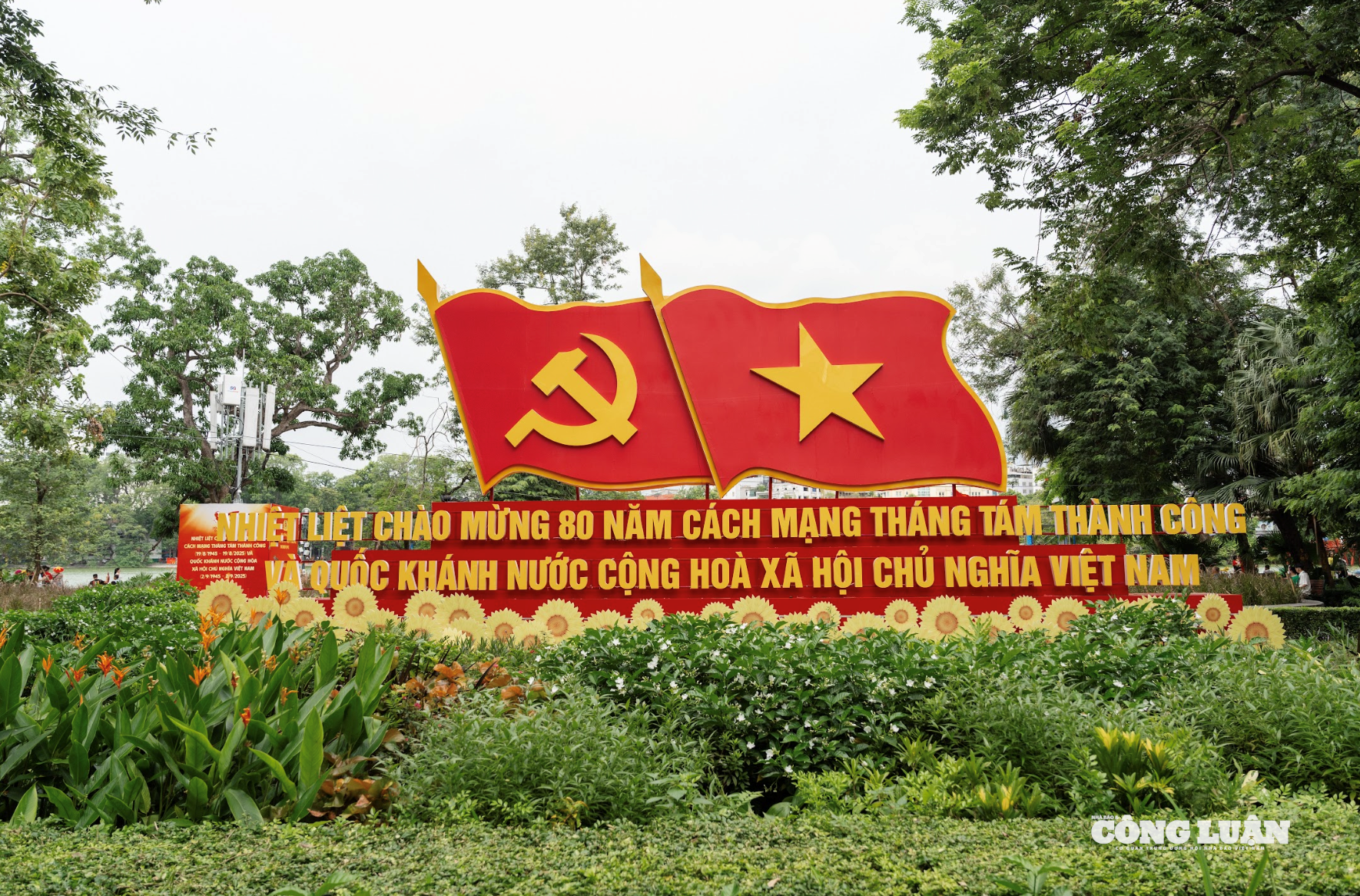 Ảnh màn hình 2025-08-21 lúc 12.37.08