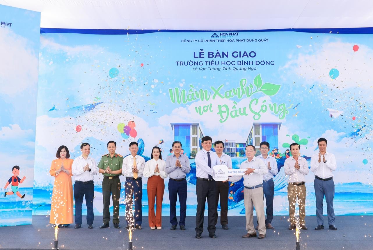 Bàn giao đưa vào sử dụng Trường Tiểu học Bình Đông