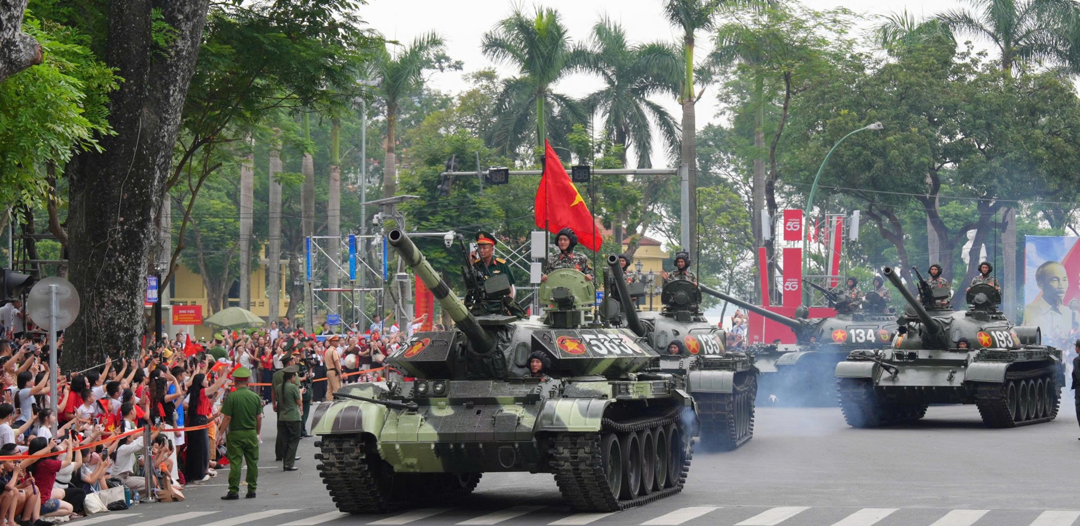 xe-tang-01.jpg