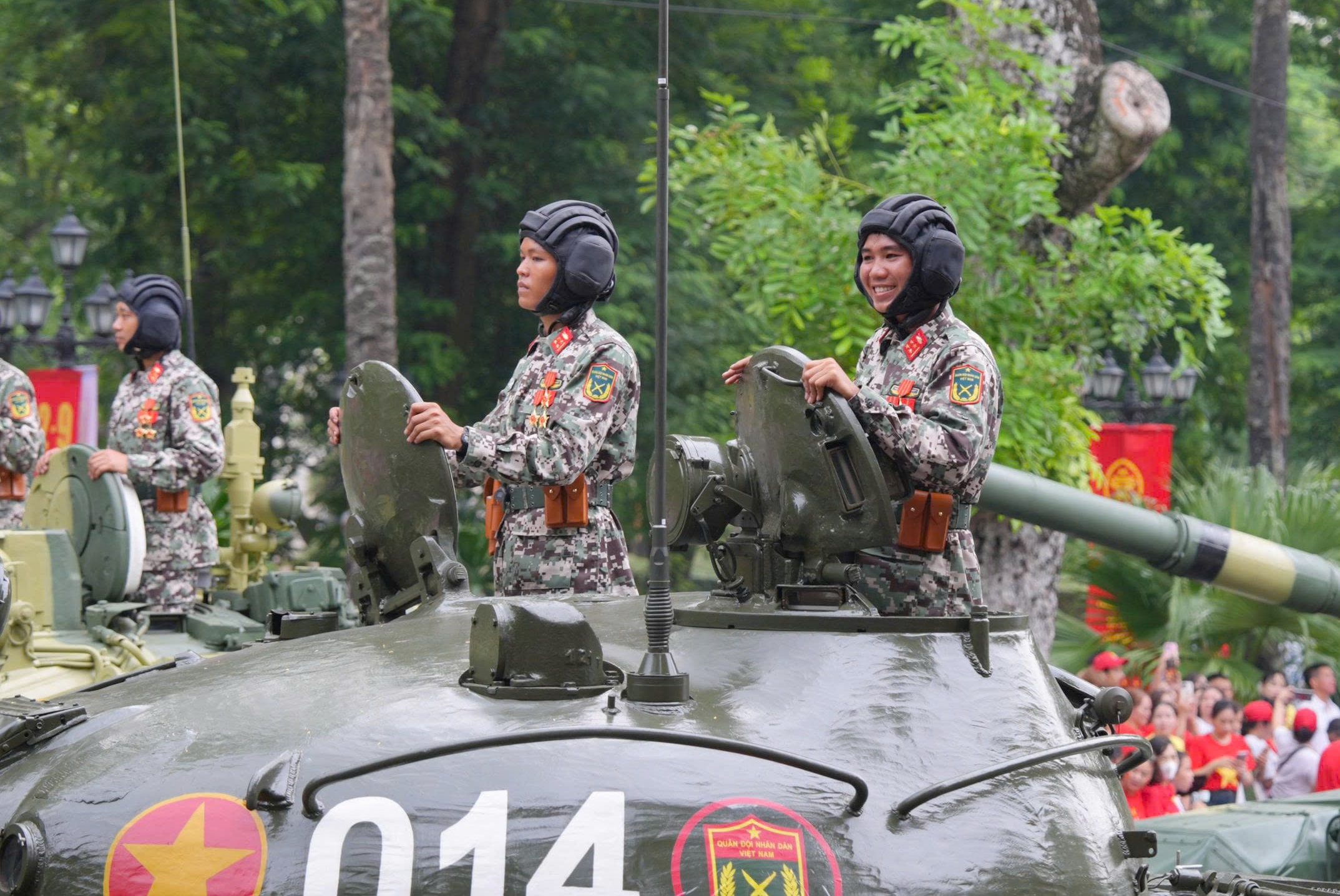 xe-tang-03.jpg
