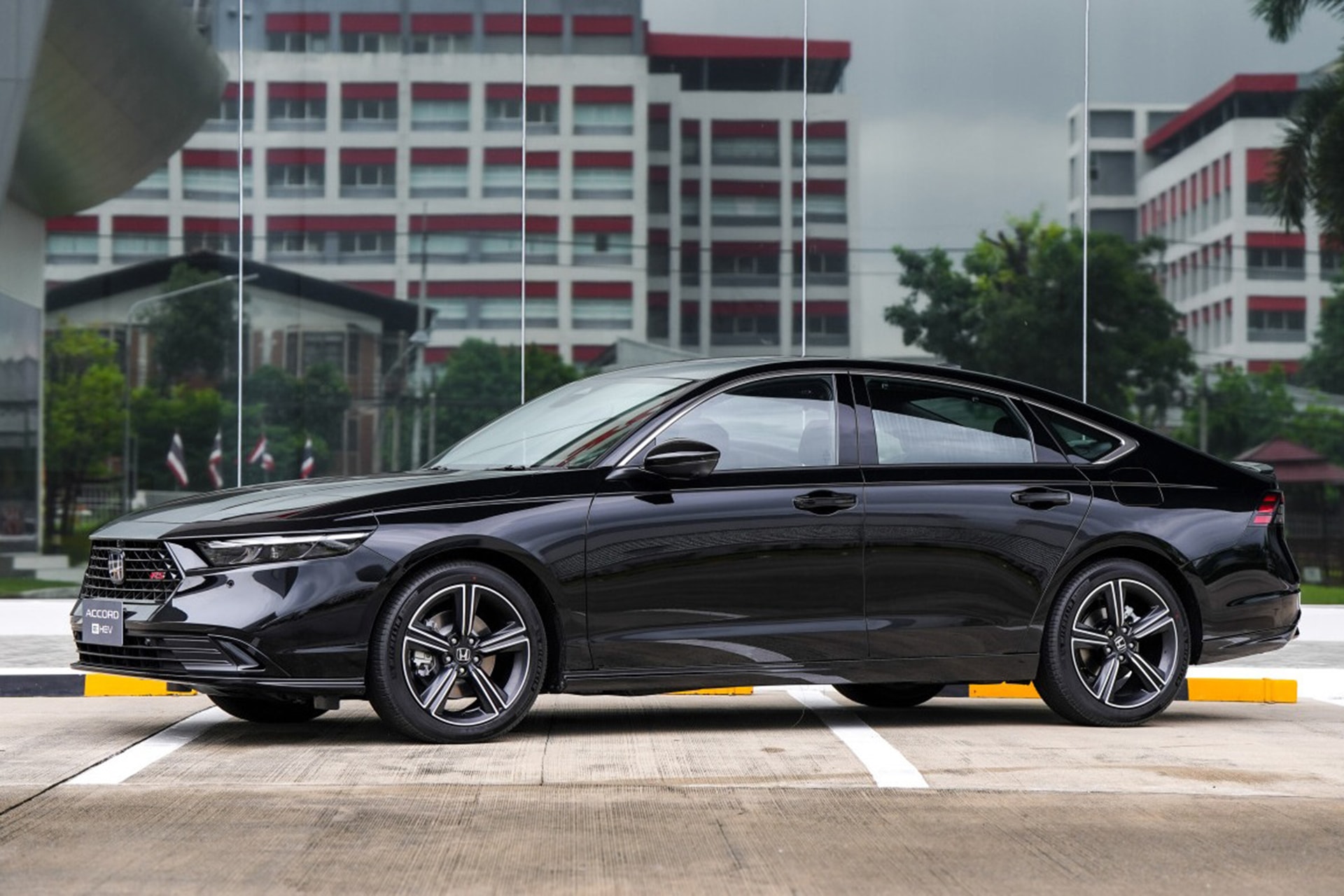 Nhiều khả năng Honda Accord e:HEV cũng sẽ sớm về thị trường Việt Nam - Ảnh: Autodeft