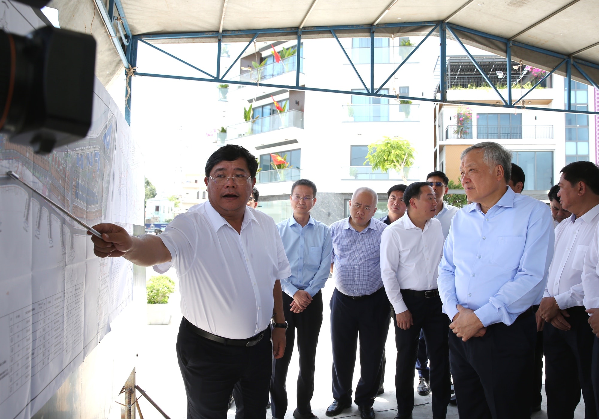 Khánh Hòa phải coi việc xử lý, tháo gỡ khó khăn cho các dự án tồn đọng là nhiệm vụ trọng tâm- Ảnh 6. Khánh Hòa phải coi việc xử lý, tháo gỡ khó khăn cho các dự án tồn đọng là nhiệm vụ trọng tâm- Ảnh 6.