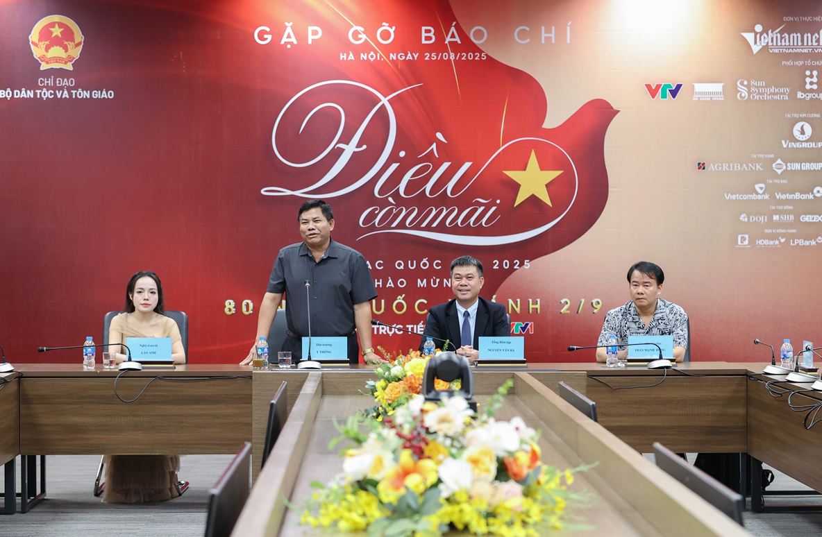 Ảnh màn hình 2025-08-25 lúc 22.37.19