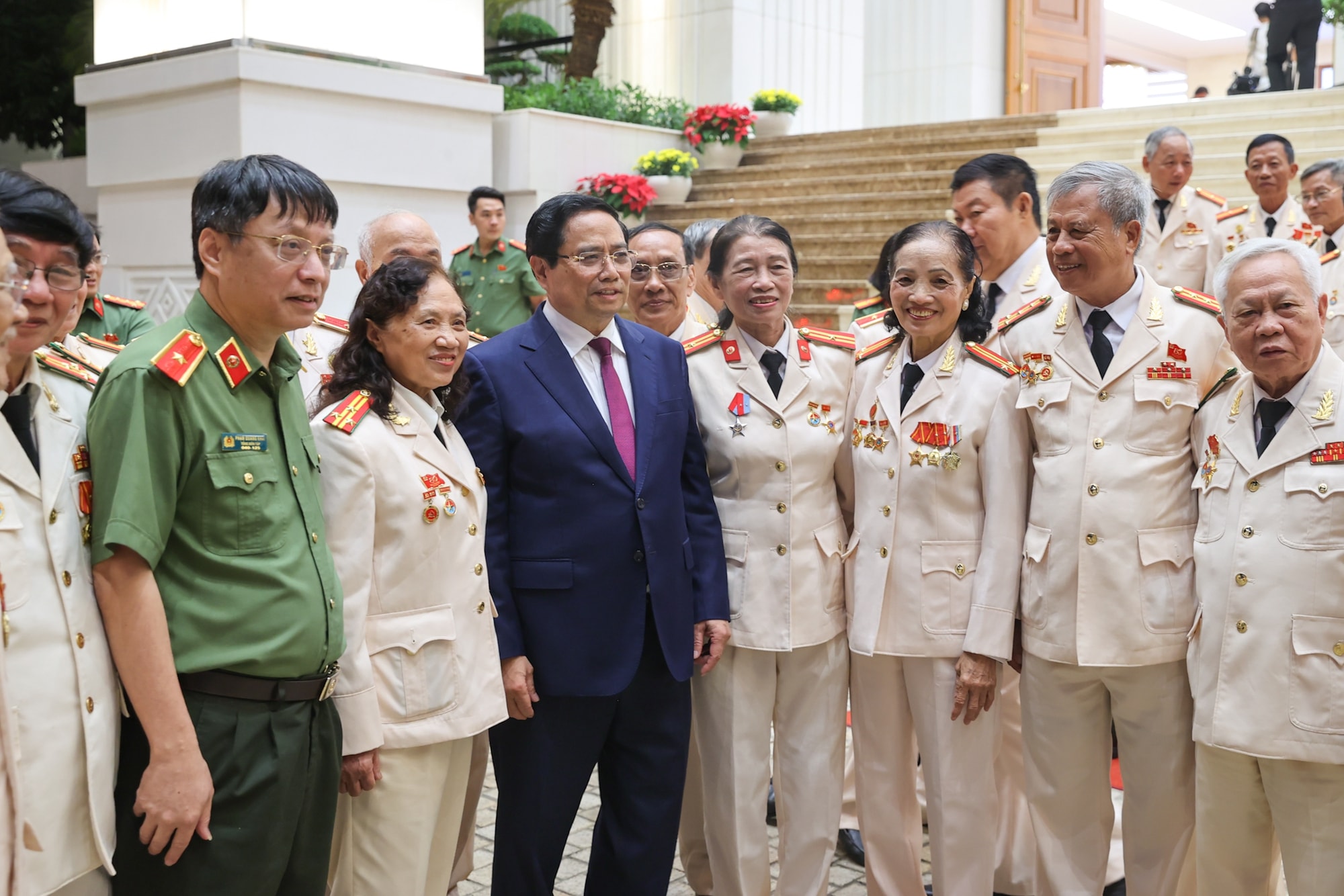 Thủ tướng gặp mặt, tri ân lực lượng Công an chi viện chiến trường miền Nam- Ảnh 7. Thủ tướng gặp mặt, tri ân lực lượng Công an chi viện chiến trường miền Nam- Ảnh 7.